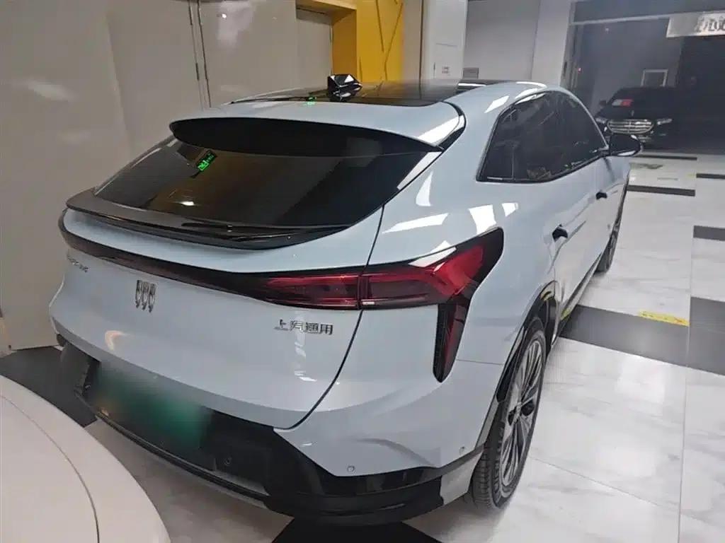 Buick E4 2023 GS Edition — миниатюра 7