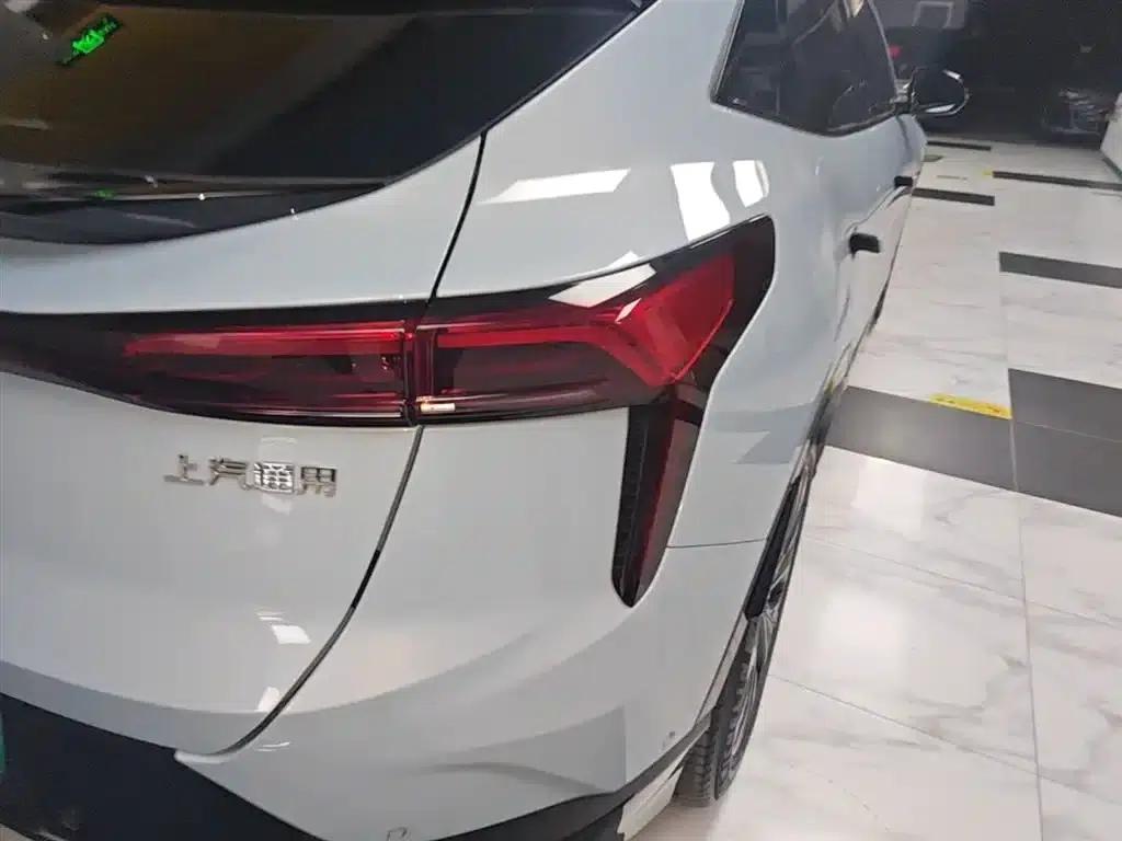 Buick E4 2023 GS Edition — миниатюра 8