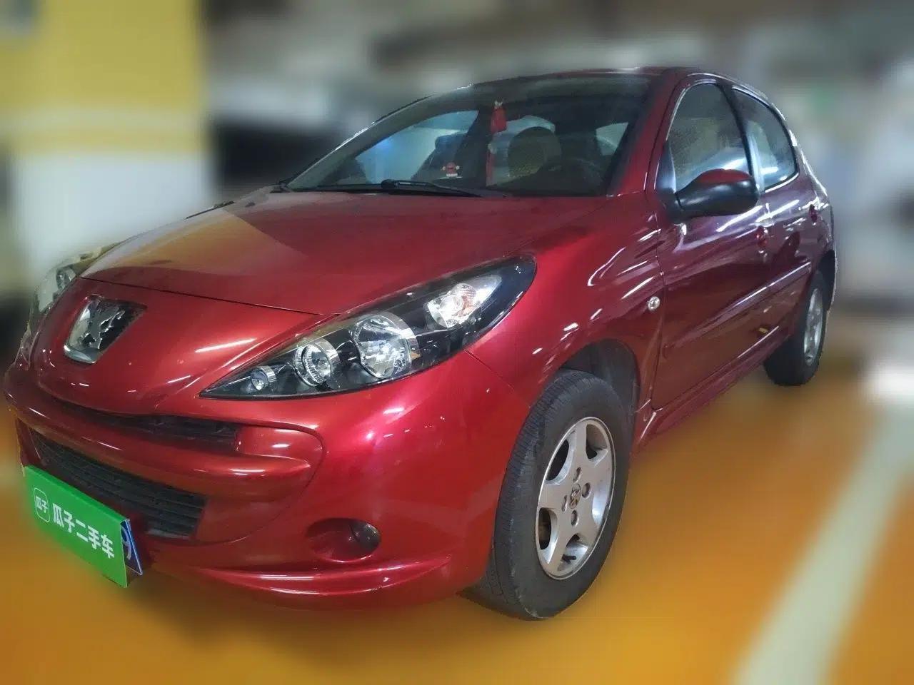 Peugeot 207 2011 Hatchback 1.4L Manual Yule Edition — миниатюра 1