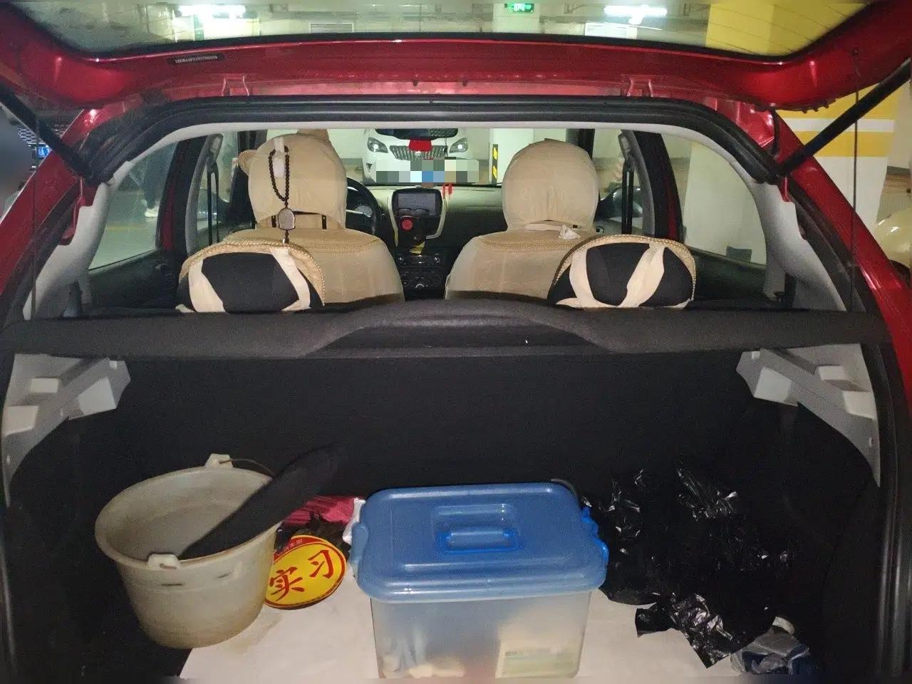 Peugeot 207 2011 Hatchback 1.4L Manual Yule Edition — миниатюра 20