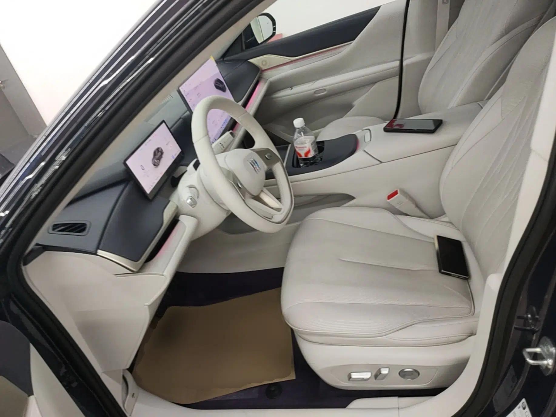 Buick L7 2025 Model Aivia — миниатюра 18