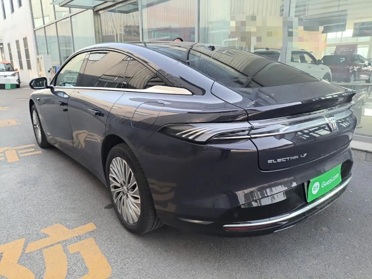 Buick L7 2025 Model Aivia — миниатюра 4