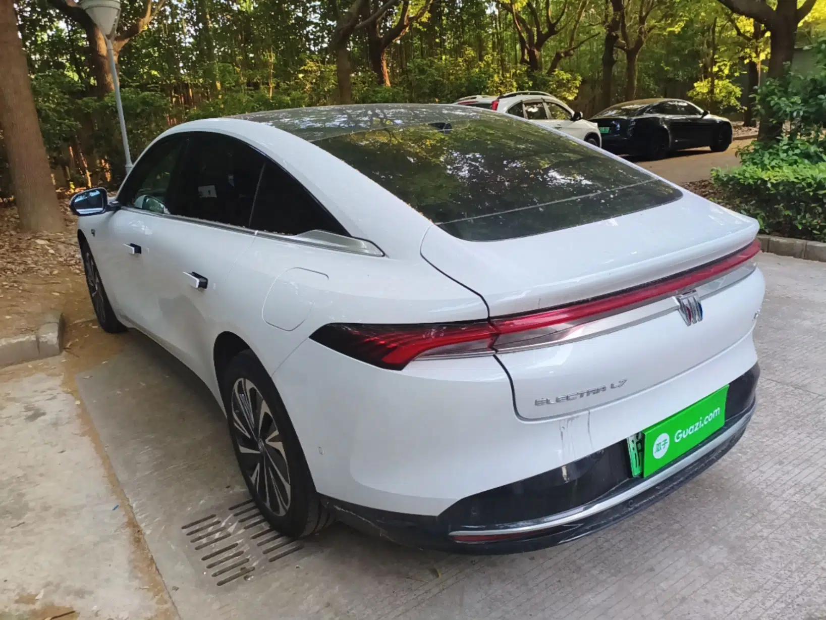 Buick L7 2025 Model Luxury Leisure Smart Driving Edition — миниатюра 4