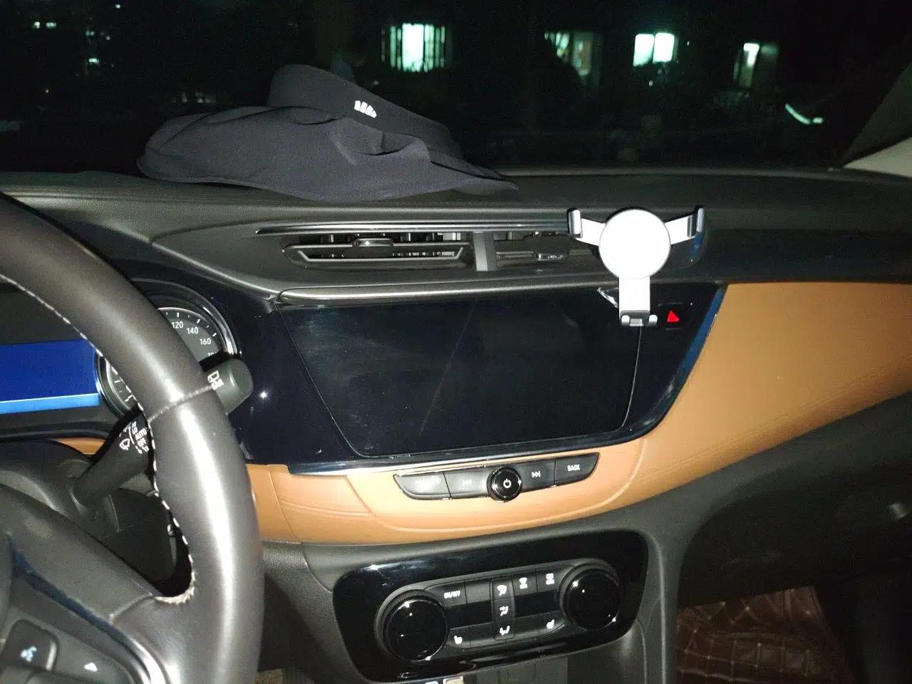 Buick Encore GX 2020 20T CVT Two-Wheel Drive Flagship Version — миниатюра 14