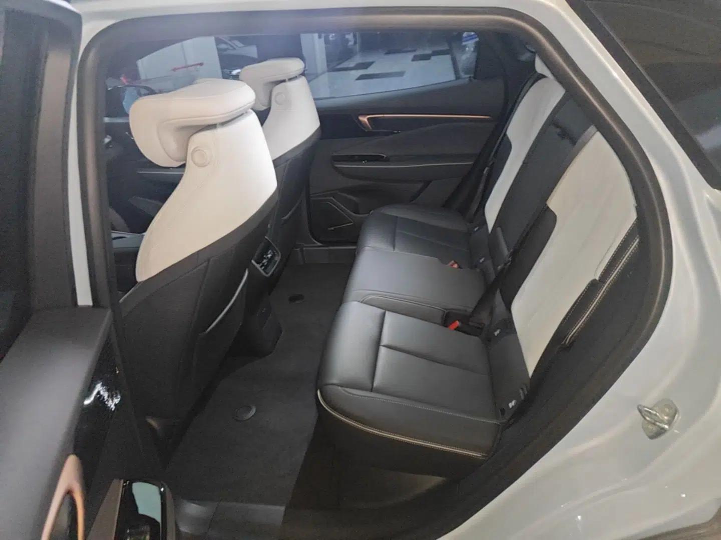 Buick E4 2023 GS Edition — миниатюра 20