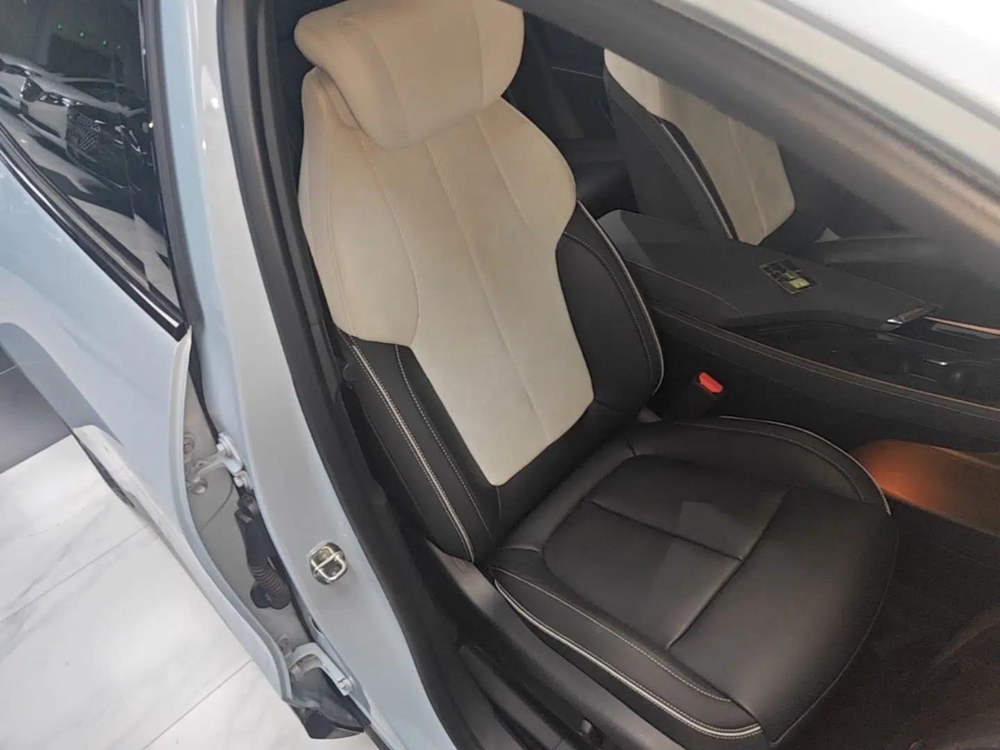 Buick E4 2023 GS Edition — миниатюра 23