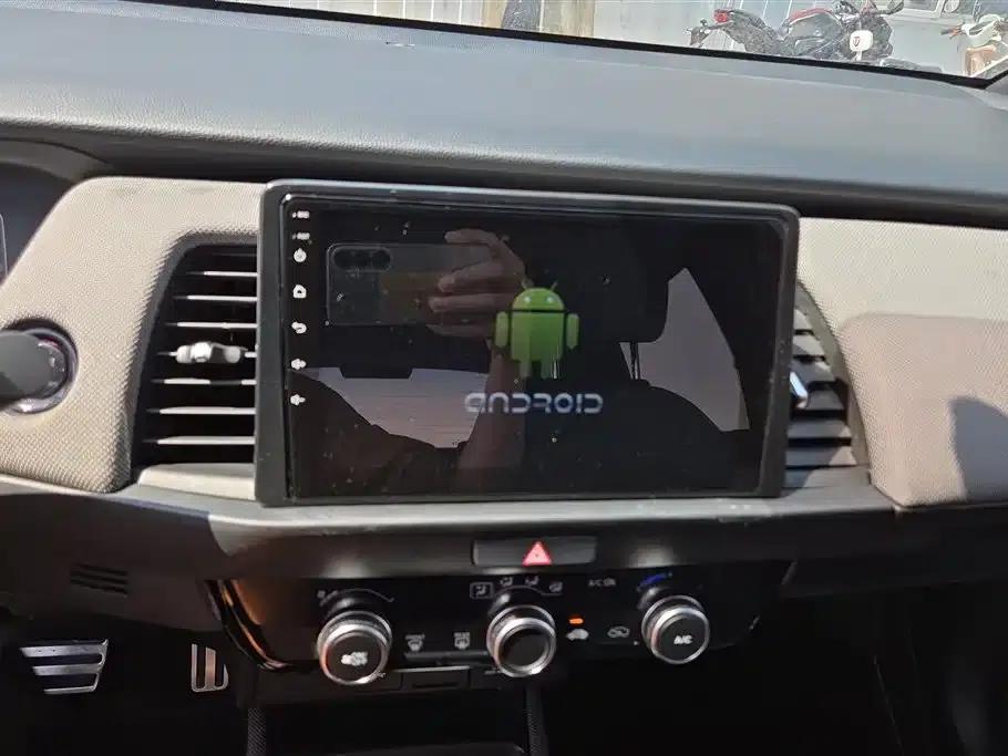 LIFE 2023 1.5L CVT SPORT Edition — миниатюра 13