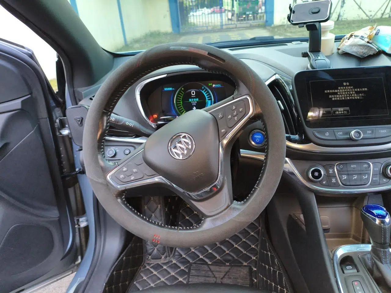 Buick VELITE 5 2017 Urban Extended-Range Model — миниатюра 11
