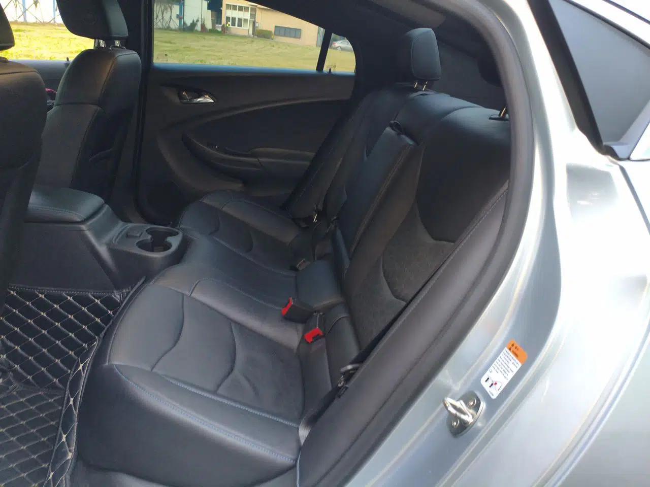 Buick VELITE 5 2017 Urban Extended-Range Model — миниатюра 18