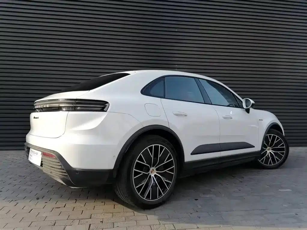 Macan 4 New Energy — миниатюра 11