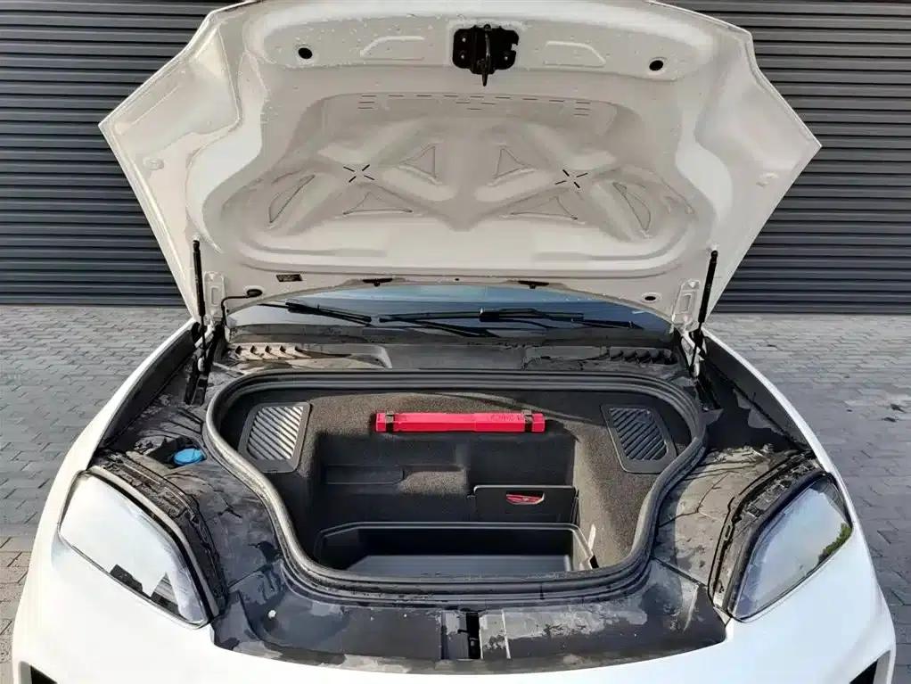 Macan 4 New Energy — миниатюра 9