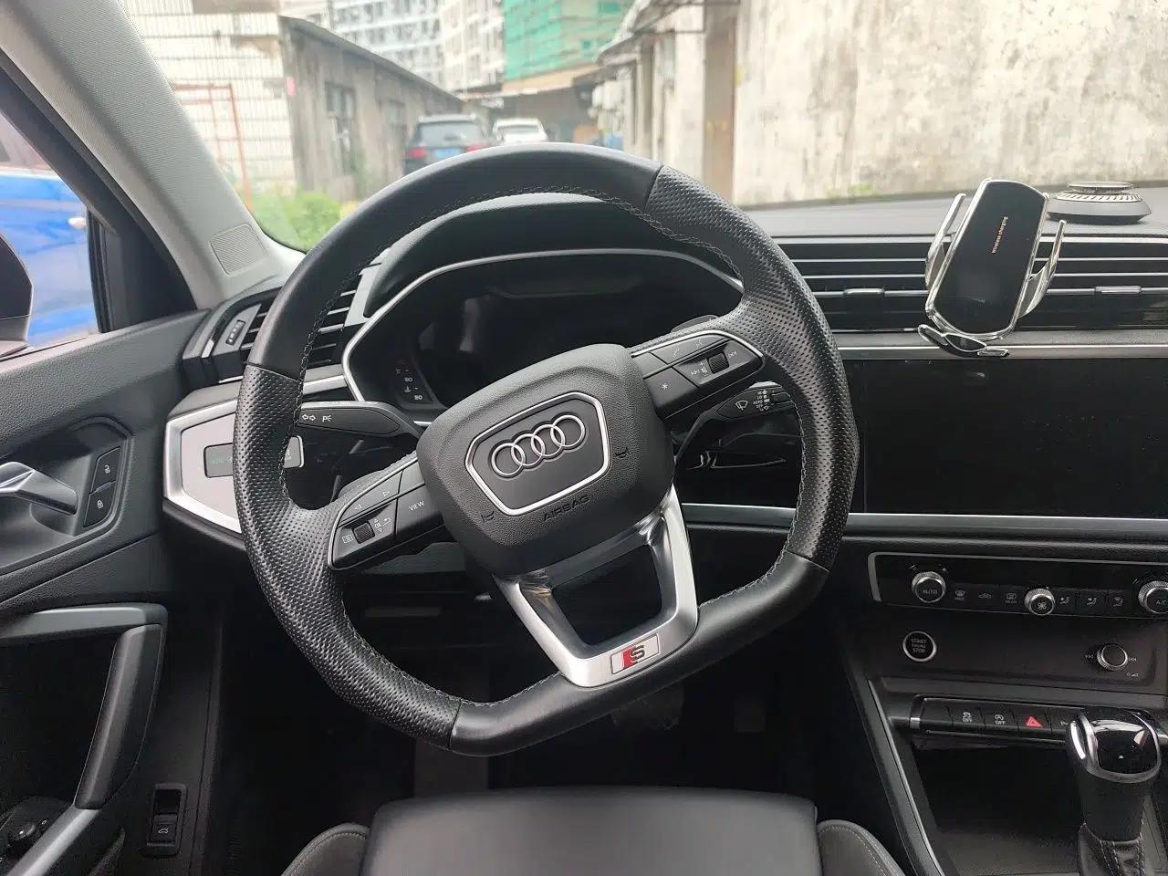 Audi Q3 Sportback 2022 40 TFSI Fashion Model — миниатюра 11