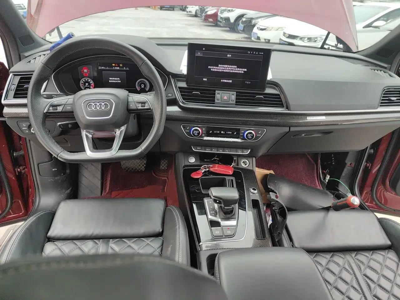 Audi Q5L Sportback 2021 45 TFSI Luxury Edition — миниатюра 10