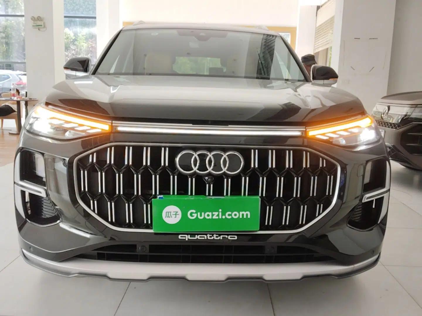 Audi Q6 2024 45 TFSI quattro Qiyun Edition Yulin Package 6 seats — миниатюра 2