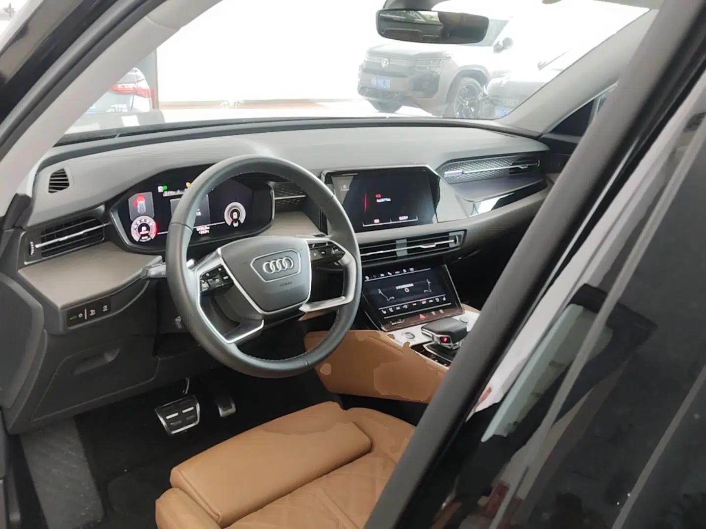 Audi Q6 2024 45 TFSI quattro Qiyun Edition Yulin Package 6 seats — миниатюра 13