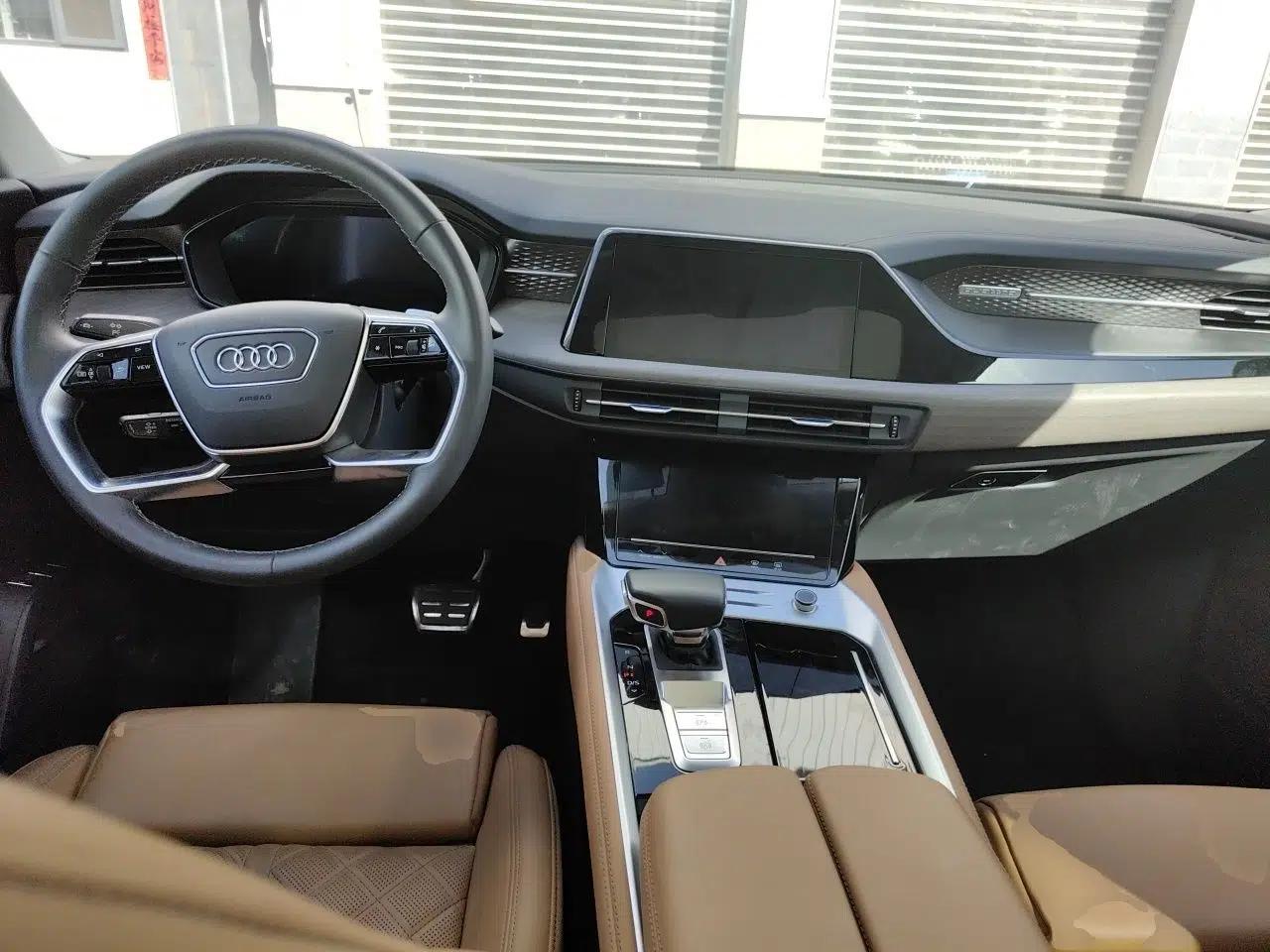 Audi Q6 2024 45 TFSI quattro Qiyun Edition Yulin Package 6 seats — миниатюра 10