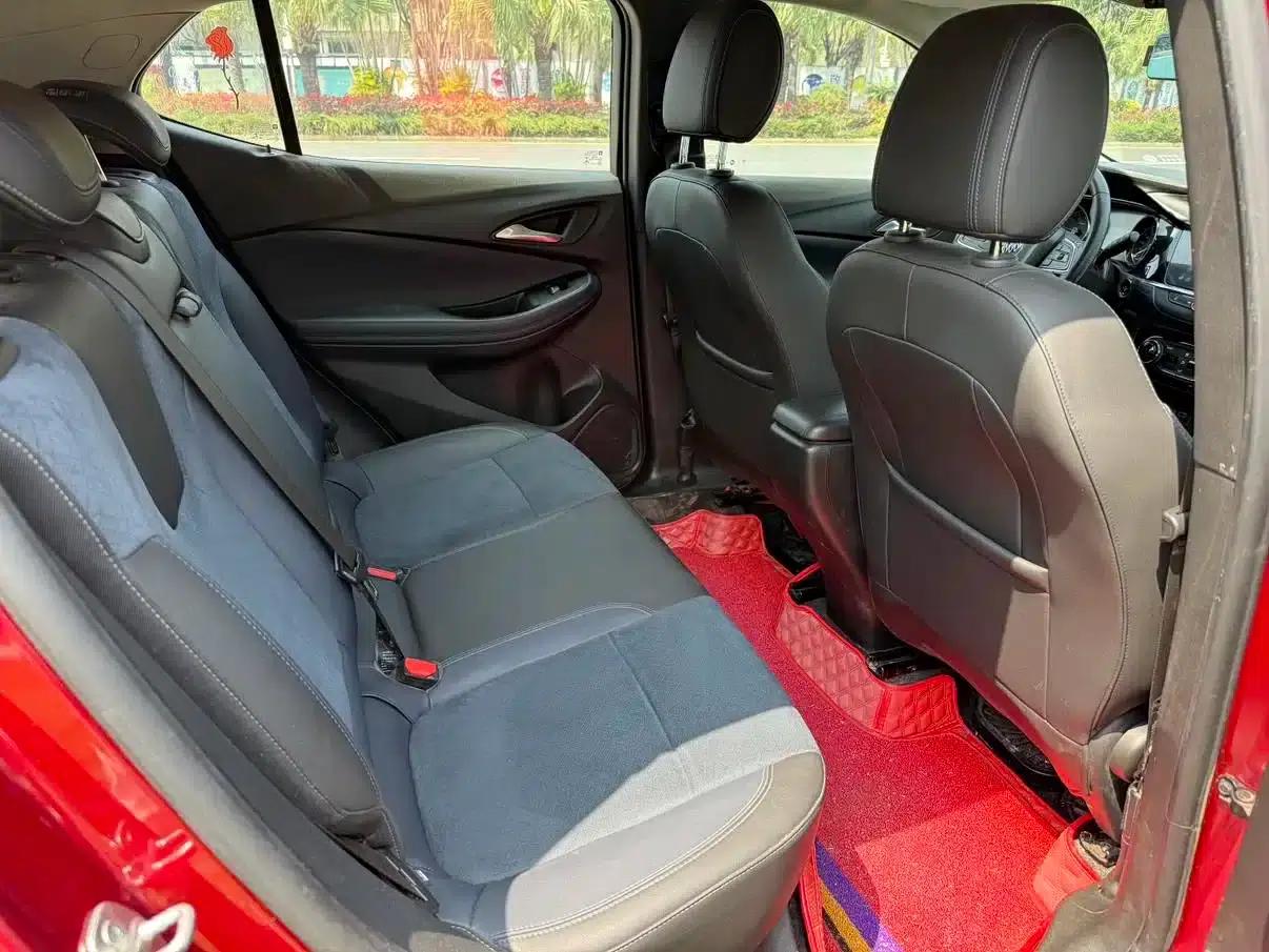 Encore GX 2020 20T CVT 2WD Luxury — миниатюра 10