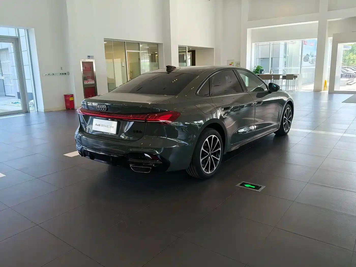 Audi A5L 2026 2.0T Sport Edition — миниатюра 6