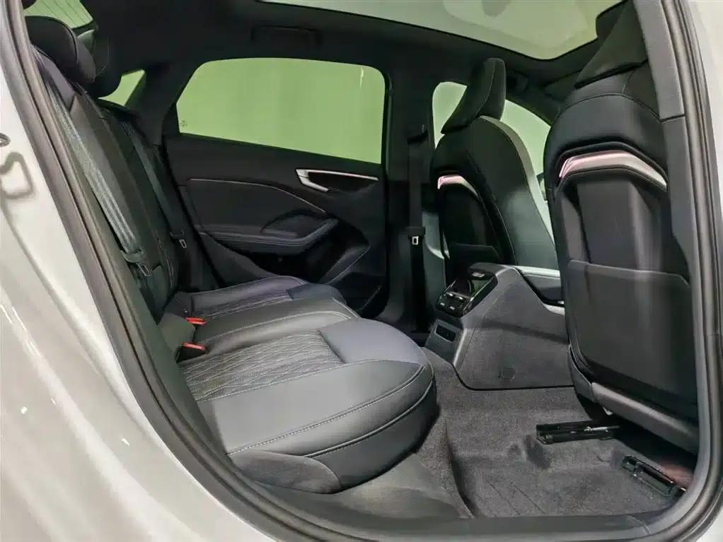 Audi A5L 2026 2.0T Sport Plus — миниатюра 6