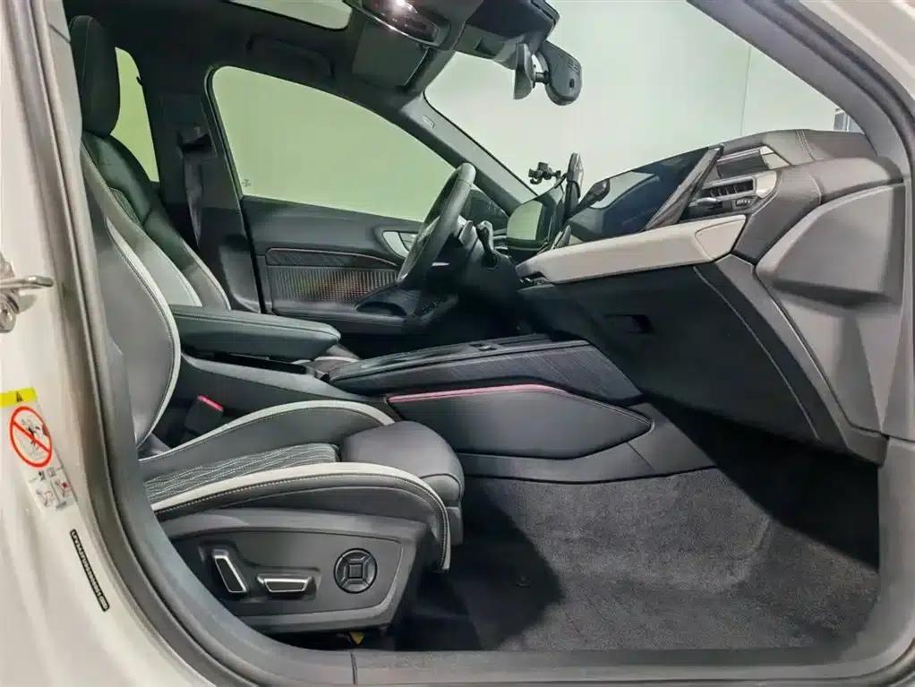 Audi A5L 2026 2.0T Sport Plus — миниатюра 7