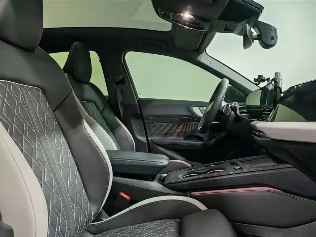 Audi A5L 2026 2.0T Sport Plus — миниатюра 8
