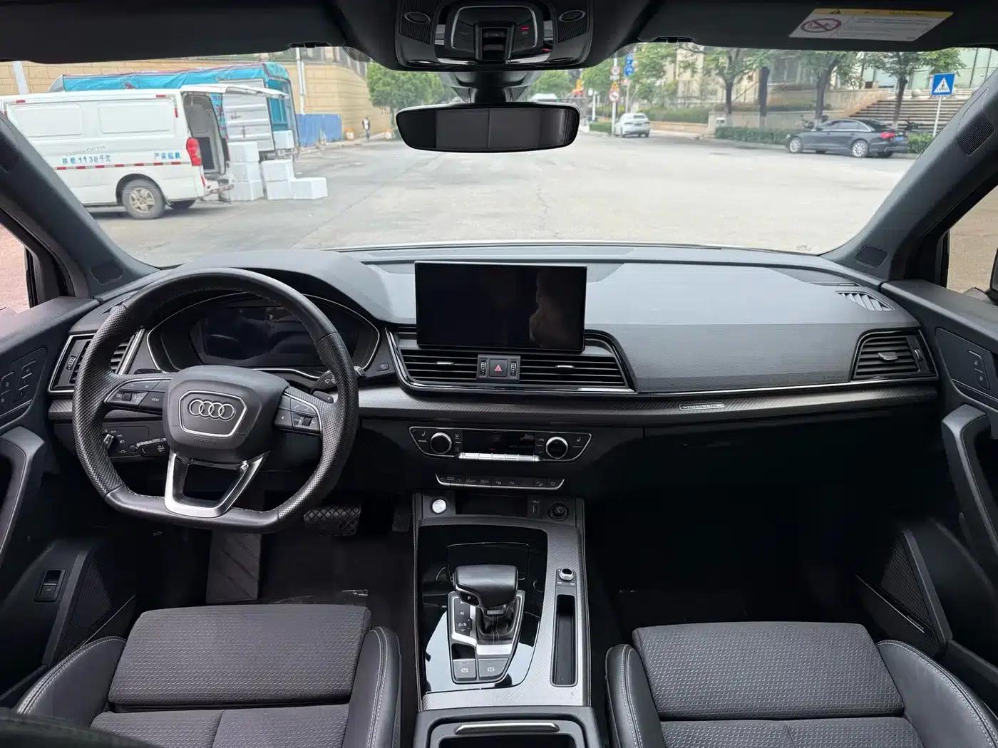 Audi Q5L Sportback 2021 40 TFSI Luxury — миниатюра 11