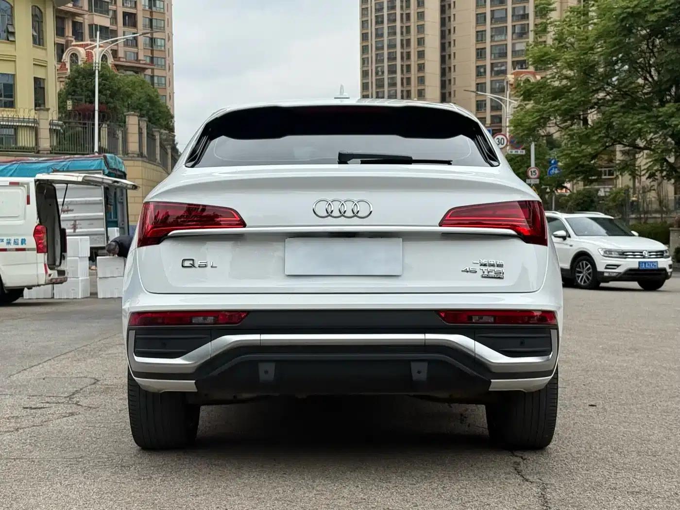 Audi Q5L Sportback 2021 40 TFSI Luxury — миниатюра 5