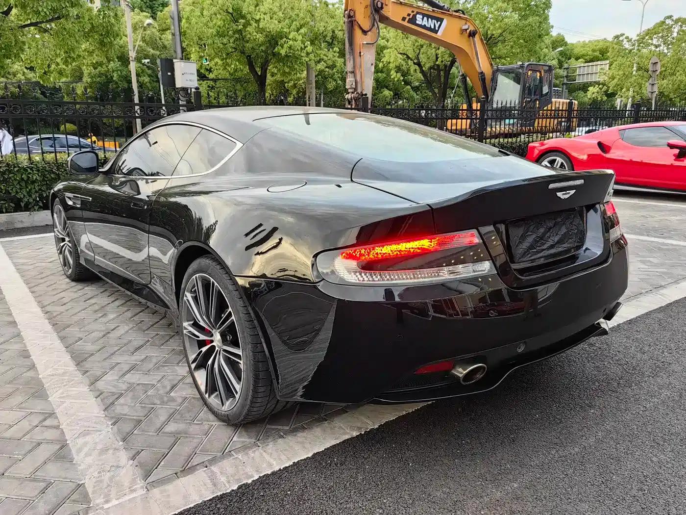 Aston Martin DB9 2013 6.0L Coupe — миниатюра 5