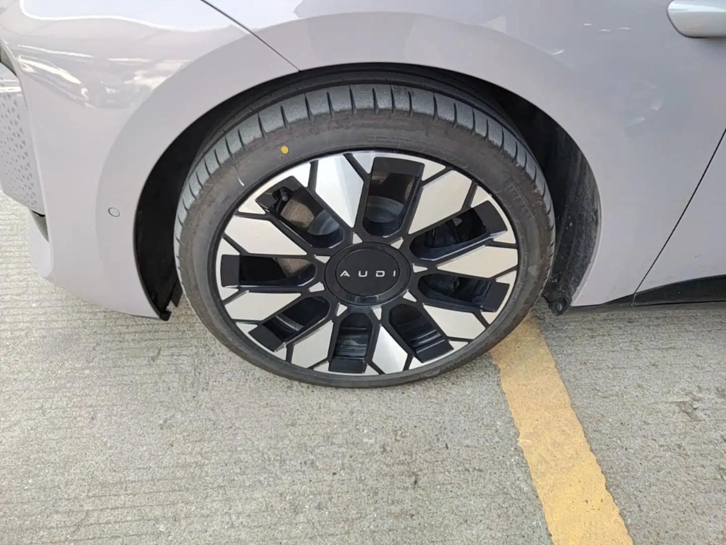 Audi E5 Sportback 2026 Flagship Quattro Model — миниатюра 9