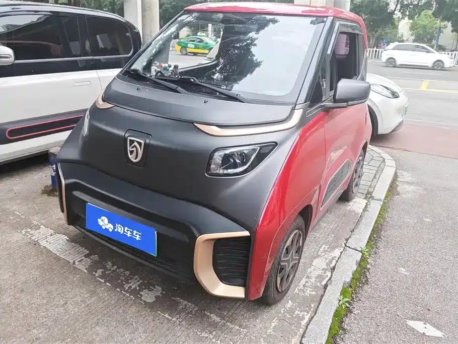 Baojun E200 2018 Smart Edition — миниатюра 1