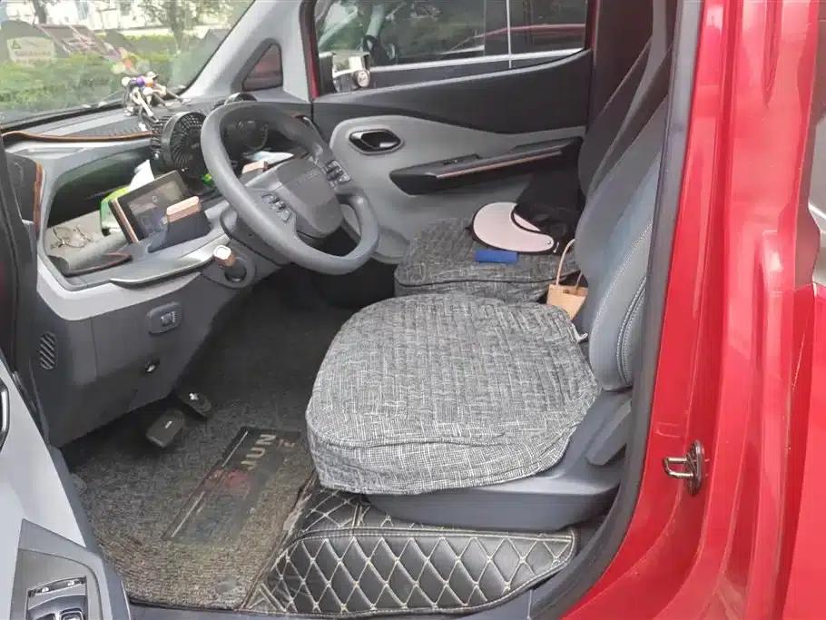 Baojun E200 2018 Smart Edition — миниатюра 9