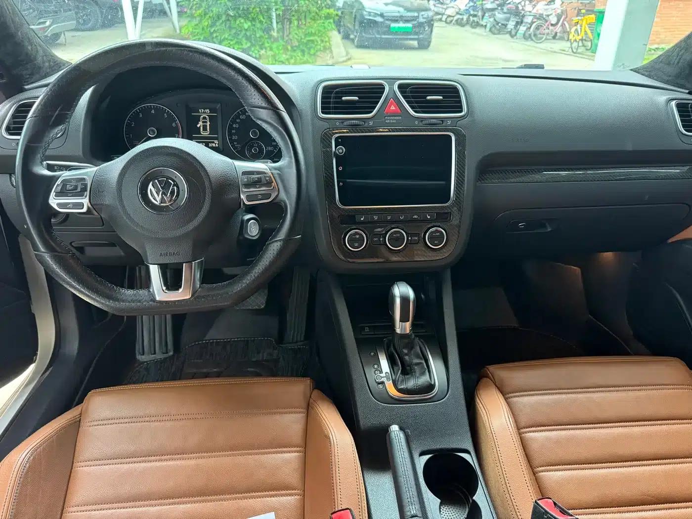 Scirocco 2013 2.0TSI Million Mileage Edition — миниатюра 8