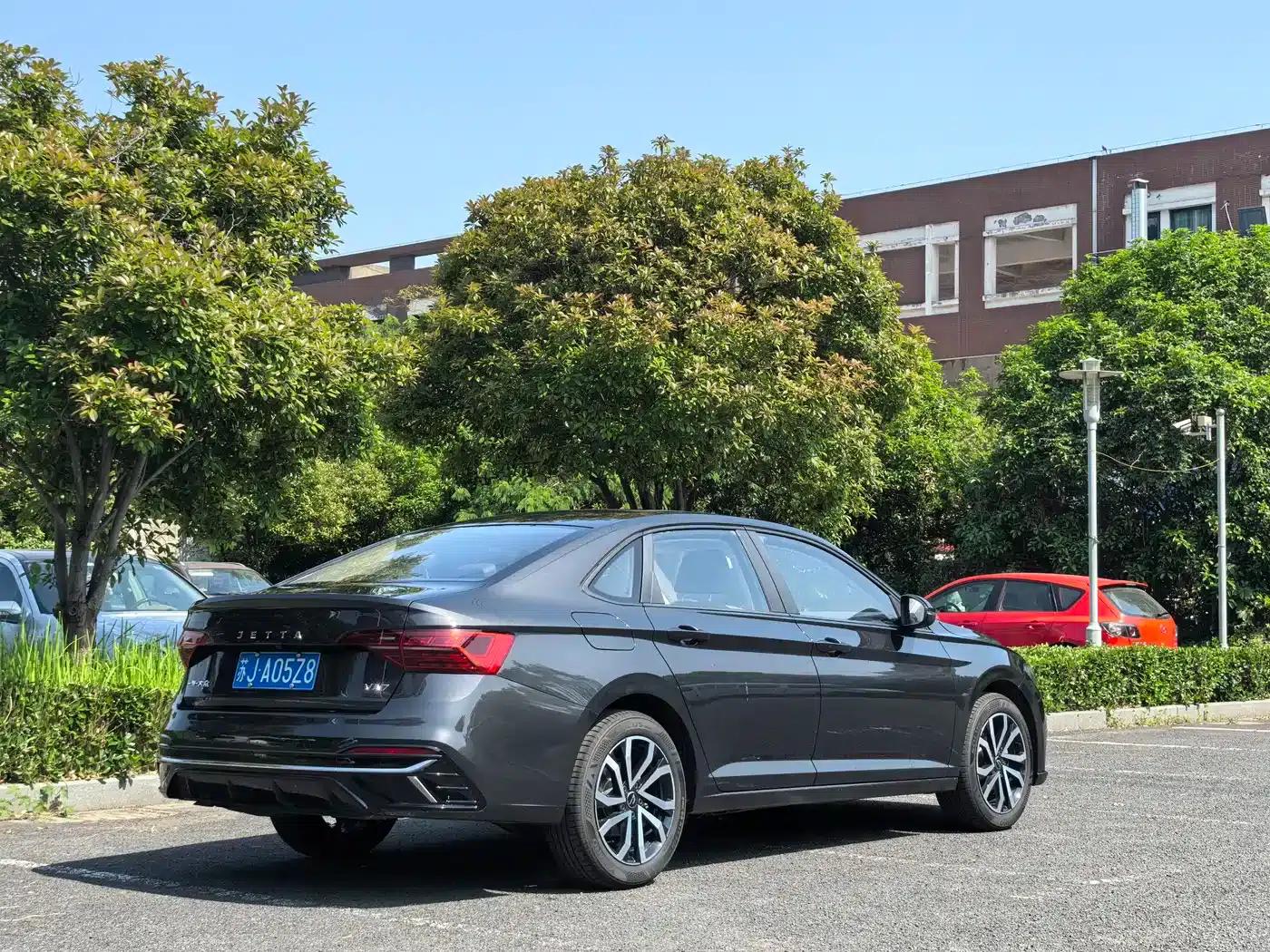 Jetta VA7 2025 1.4T Automatic First-Come, First-Served Edition — миниатюра 5