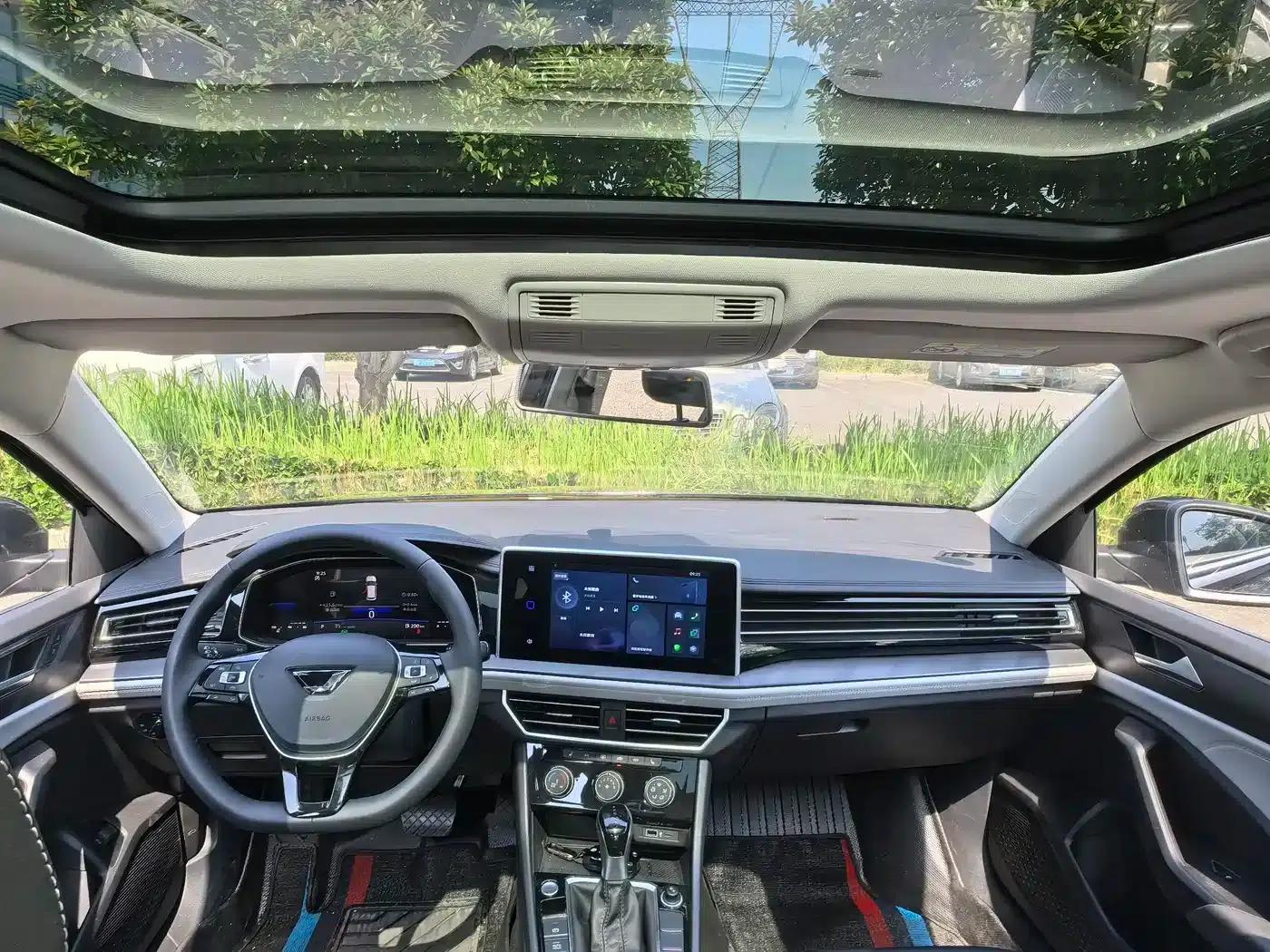 Jetta VA7 2025 1.4T Automatic First-Come, First-Served Edition — миниатюра 9