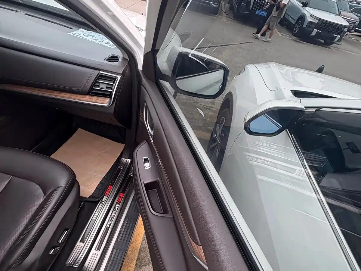 Roewe RX8 2018 30T AWD Flagship Edition — миниатюра 6
