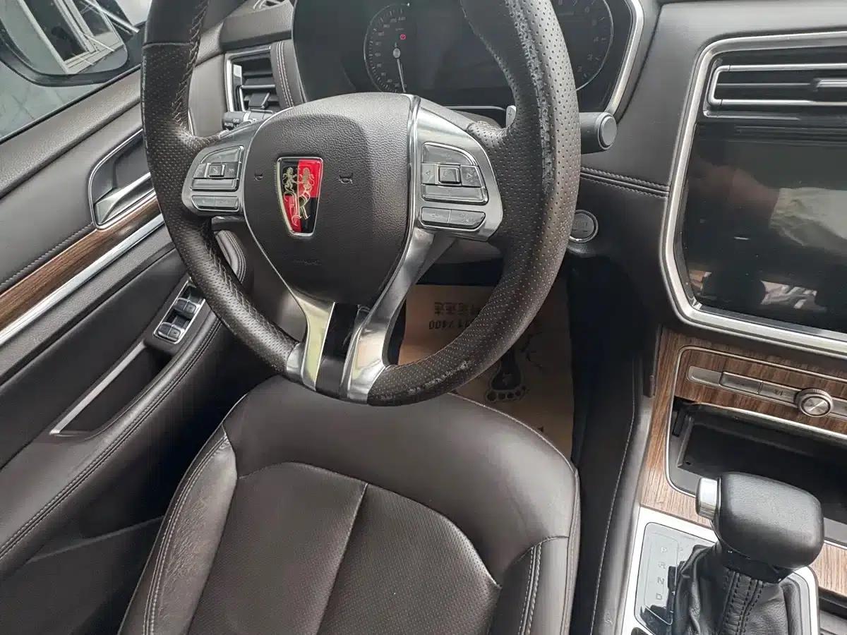 Roewe RX8 2018 30T AWD Flagship Edition — миниатюра 9
