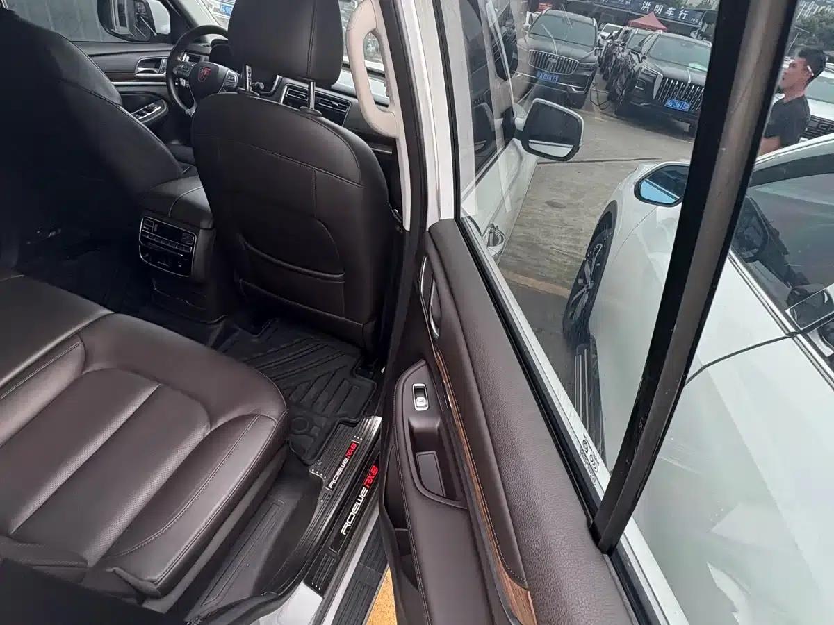 Roewe RX8 2018 30T AWD Flagship Edition — миниатюра 10