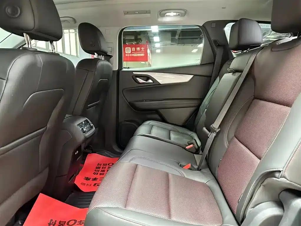 2020 Chevrolet Blazer Redline 650T 7-seater Thunder Edition — миниатюра 8