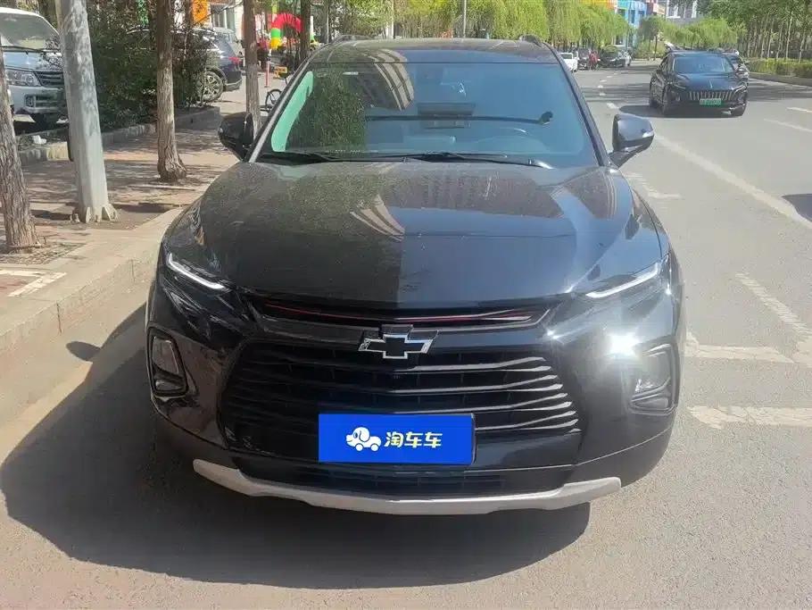 2022 Chevrolet Blazer Mild Hybrid 650T Redline 7-Seater Thunder Edition — миниатюра 2