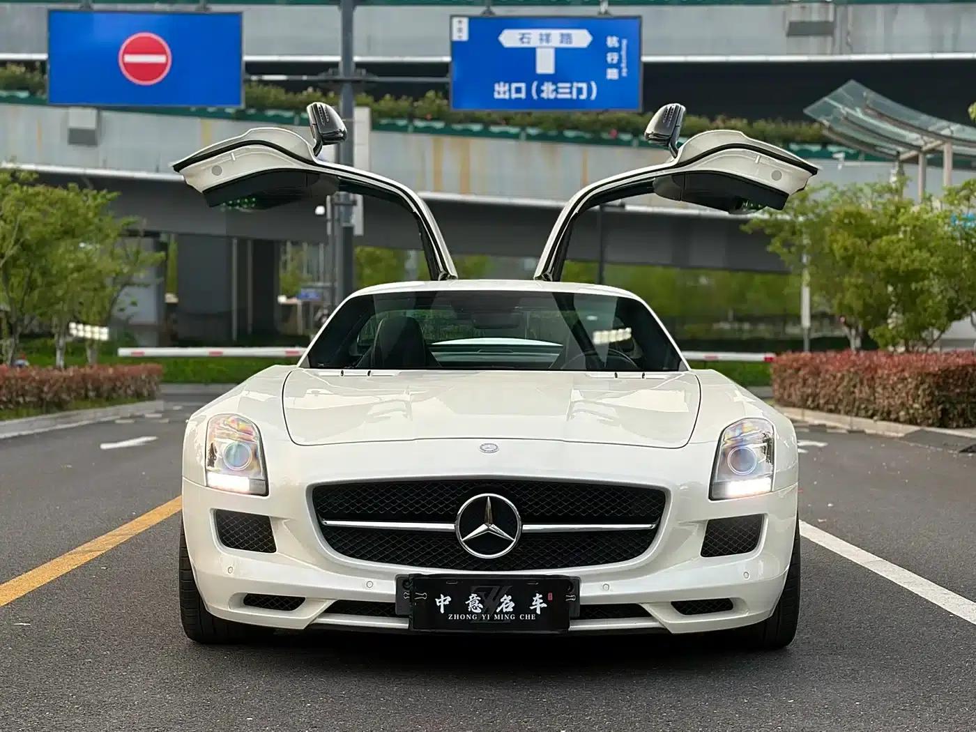 2011 Mercedes-Benz SLS AMG — миниатюра 2
