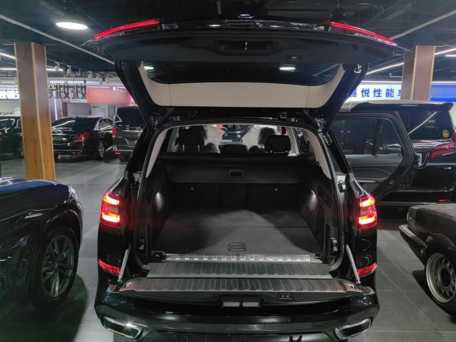 BMW X5 New Energy 2020 xDrive45e M Sport Package — миниатюра 22