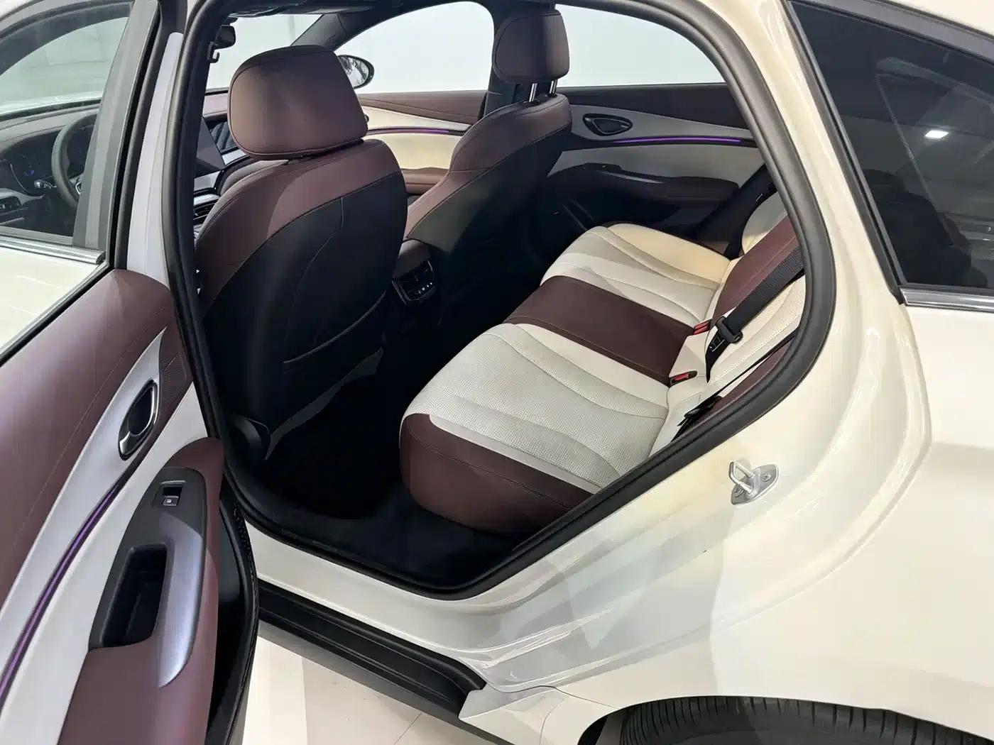 Seal 07 DM-i 2026 Model DM-i 1.5T 230km Flagship — миниатюра 8