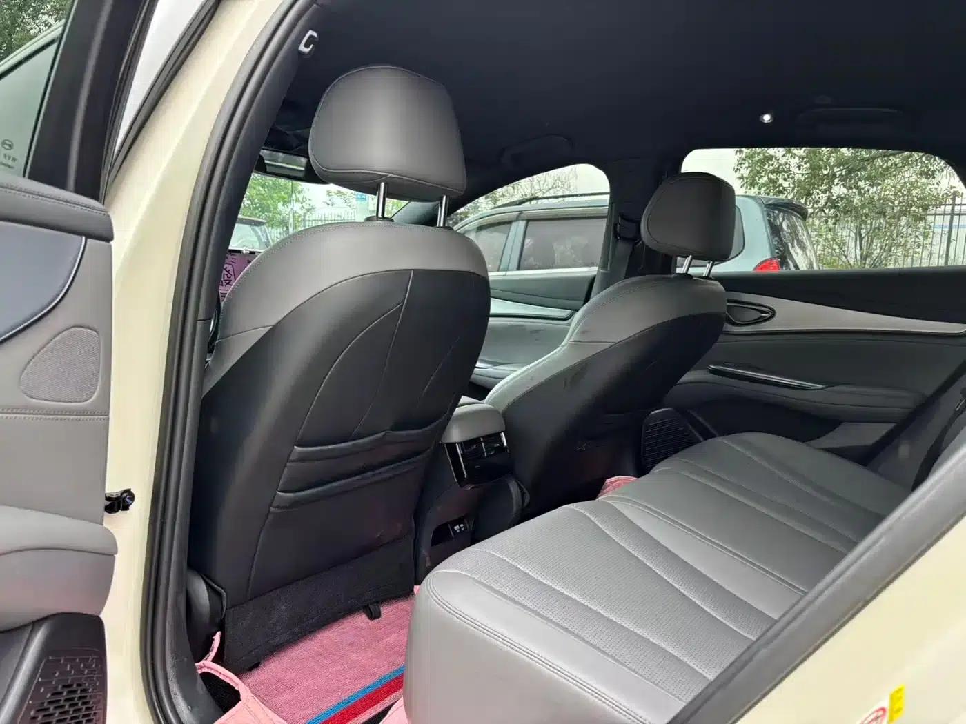 Seal 07 DM-i 2025 Model DM-i 1.5L 125km Elite — миниатюра 6
