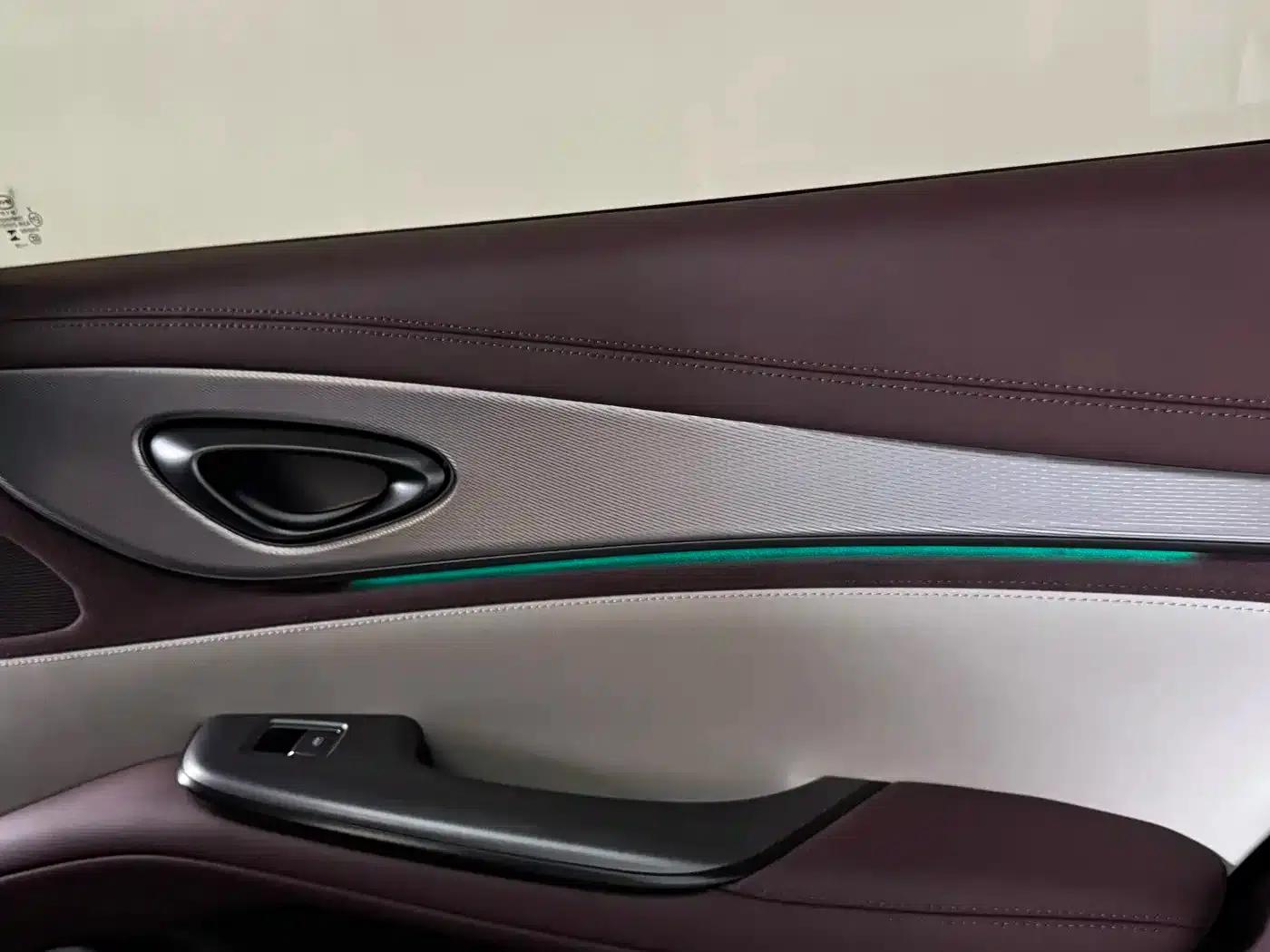 Seal 07 DM-i 2025 Intelligent Driving Edition DM-i 1.5L 125km Luxury Model — миниатюра 3