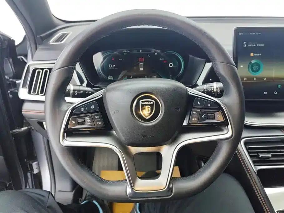 Song PLUS 2020 1.5T Automatic Flagship Edition — миниатюра 15
