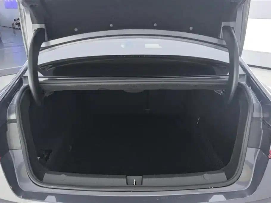 Qin Pro New Energy 2019 DM Super Edition 1.5TI Automatic Intelligent Connected Enjoyable Model (National VI Emission Standard) — миниатюра 4