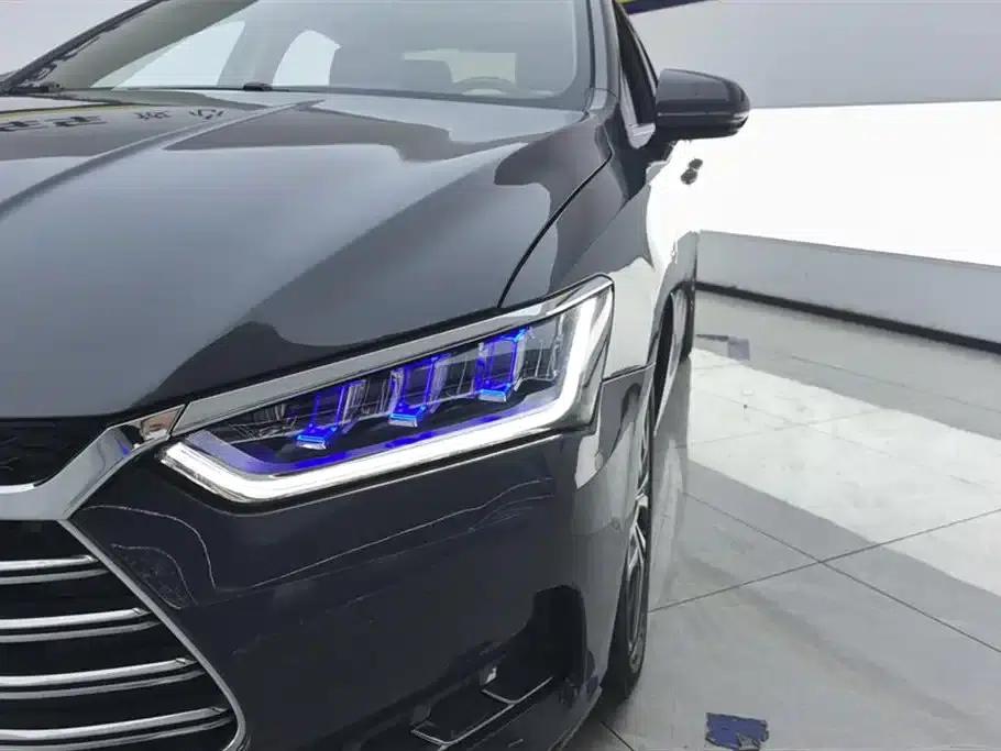 Qin Pro New Energy 2019 DM Super Edition 1.5TI Automatic Intelligent Connected Enjoyable Model (National VI Emission Standard) — миниатюра 5