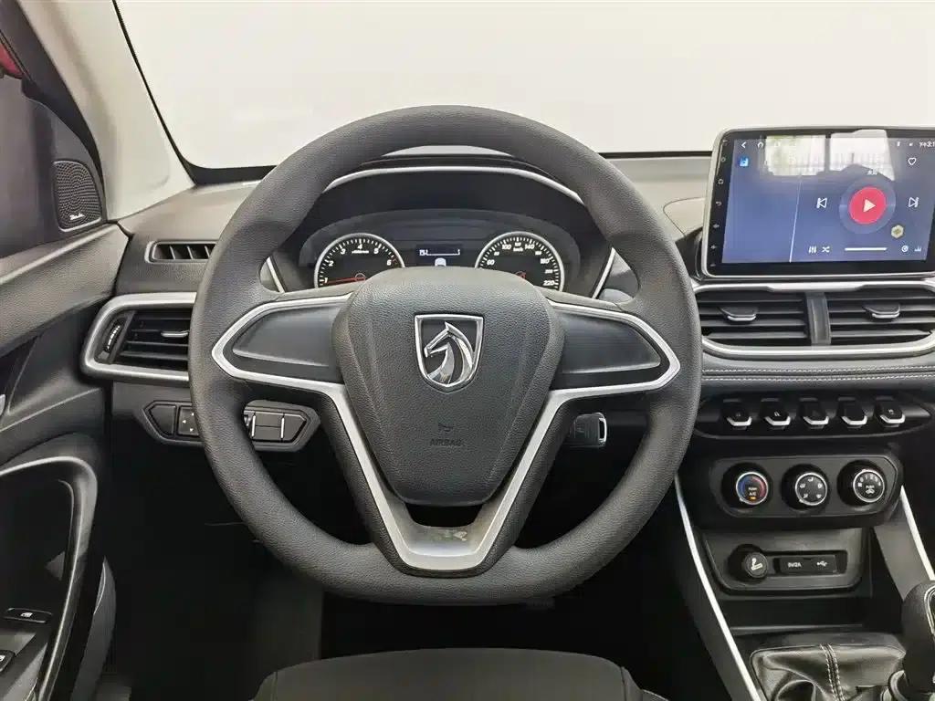 Baojun 530 2018 1.5T Manual Comfort Model (National V Emission Standard) — миниатюра 11