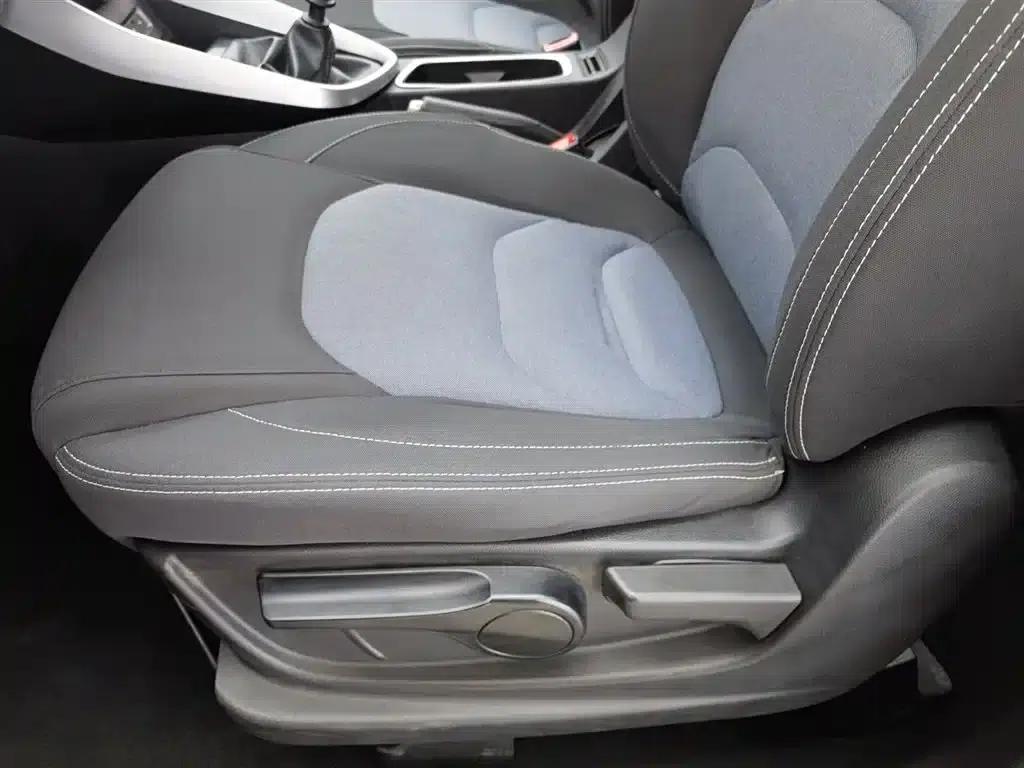 Baojun 530 2018 1.5T Manual Comfort Model (National V Emission Standard) — миниатюра 20