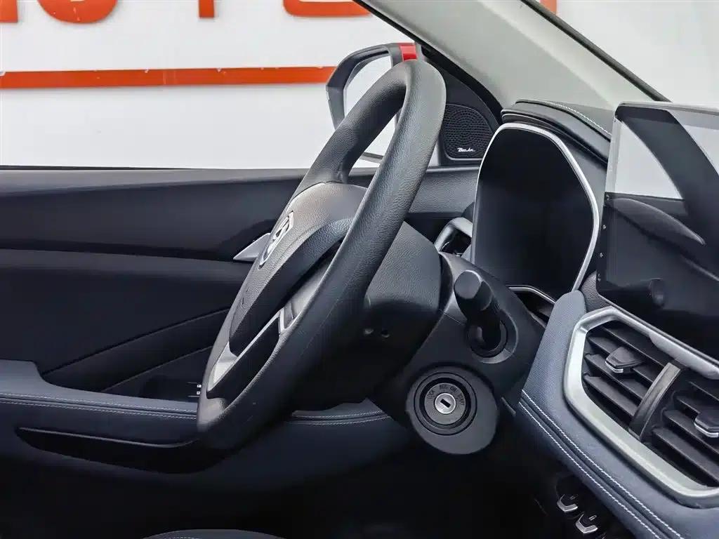 Baojun 530 2018 1.5T Manual Comfort Model (National V Emission Standard) — миниатюра 22